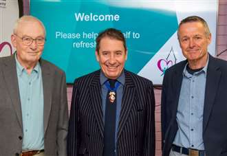 ‘It’s a life-saver’: Jools Holland chats robotic surgery with patients