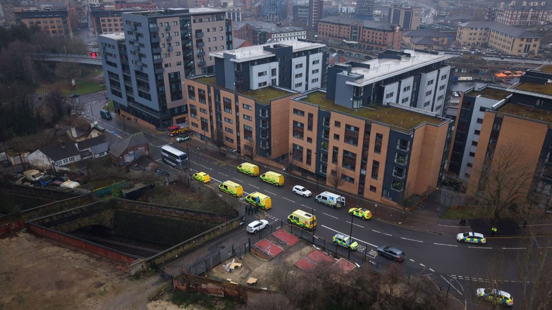 Sheffield city centre roads remain shut after 24 hours as police negotiate with ‘armed man’