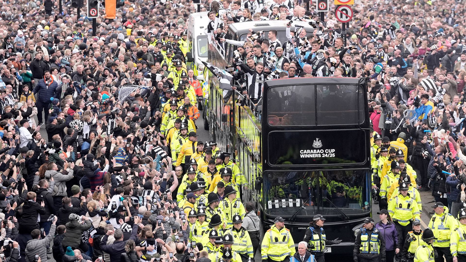 Newcastle United fans line the streets to mark club’s historic cup win