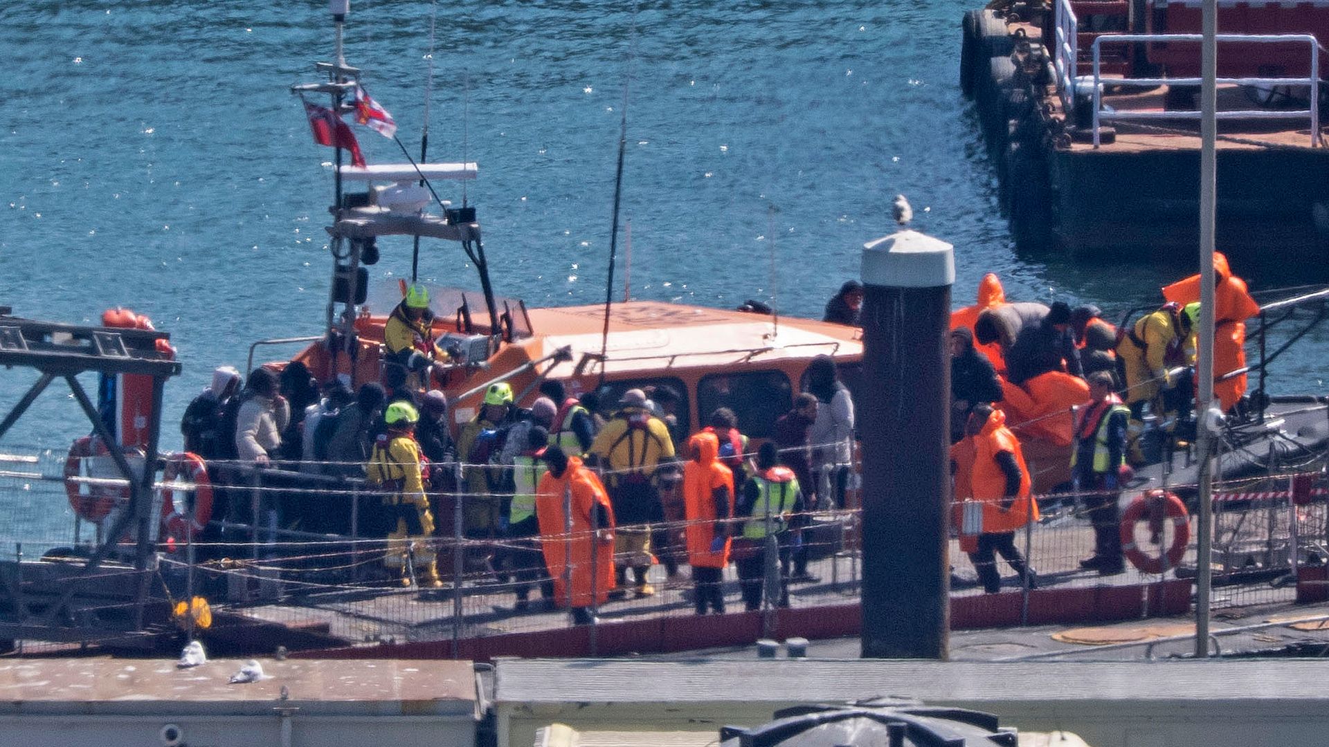 UK in talks to swap small boat migrants for asylum seekers in France