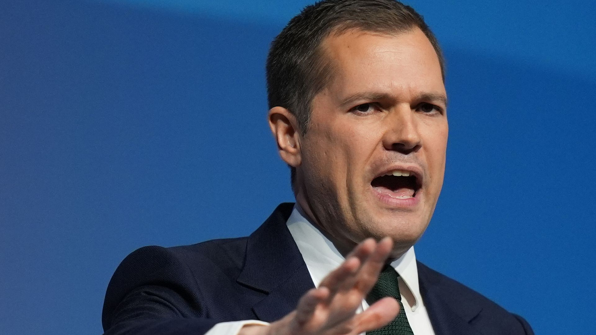 Jenrick vows to ‘bring coalition together’ to end Tory-Reform fight