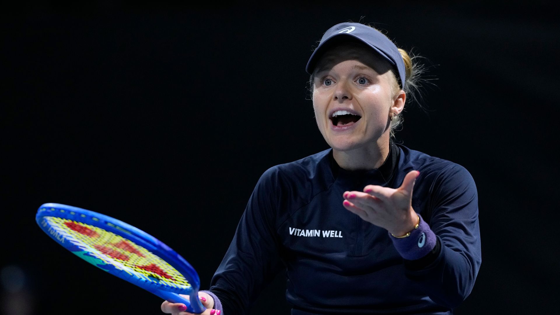 ‘She smells really bad’: British tennis player apologises after saying opponent should put deodorant on