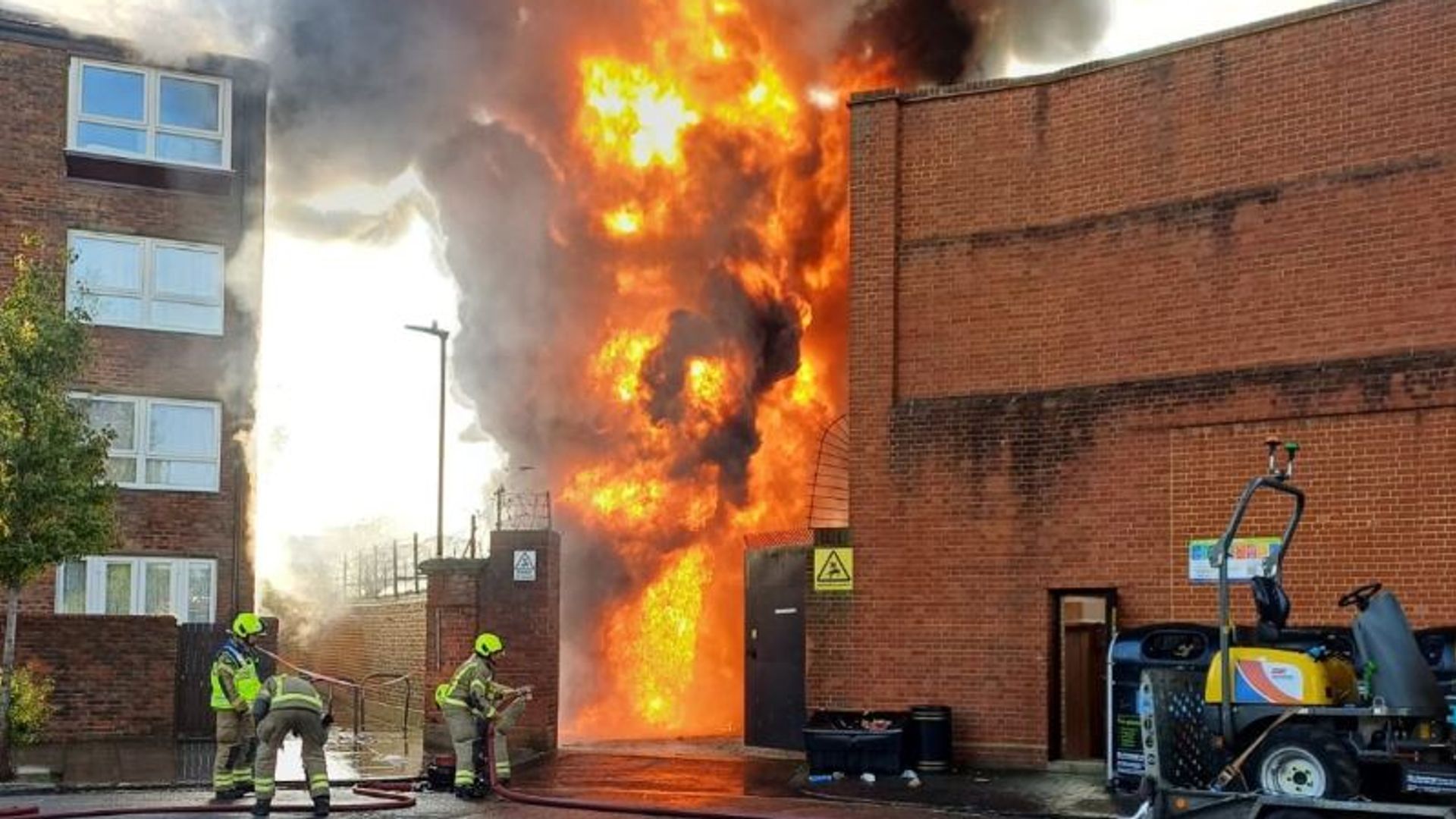 Huge fire breaks out at electrical substation
