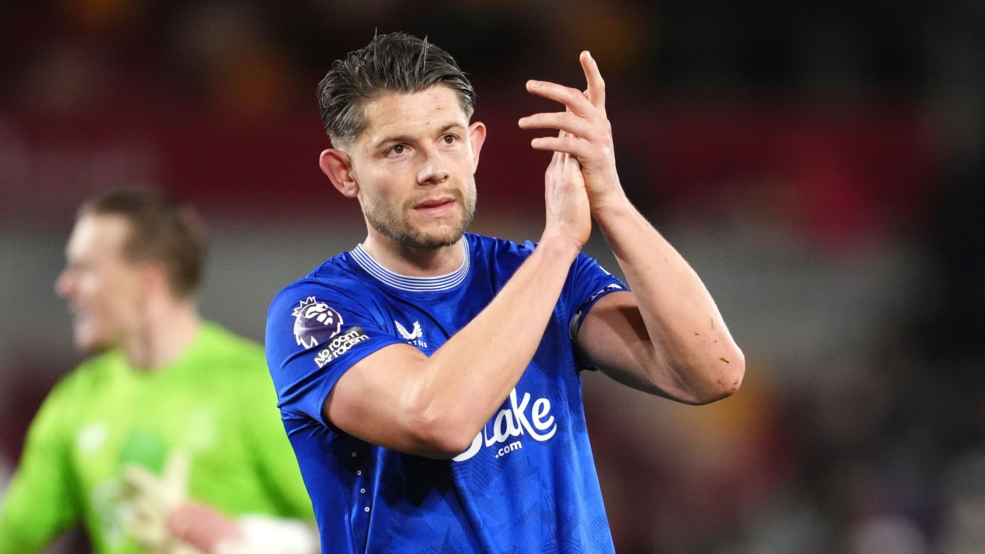 Everton FC ‘strongly condemns’ death threats made against defender after controversial tackle