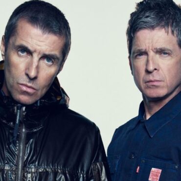Oasis fans lost more than £2m to ticket scams, major bank warns