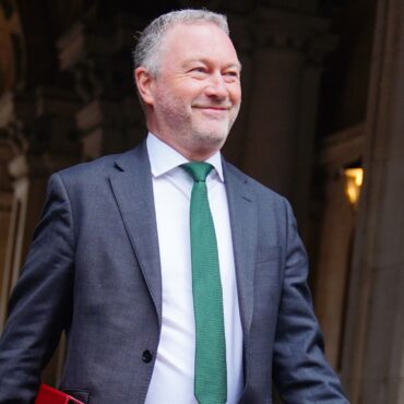 Environment secretary defends green policies after Sir Tony Blair’s intervention