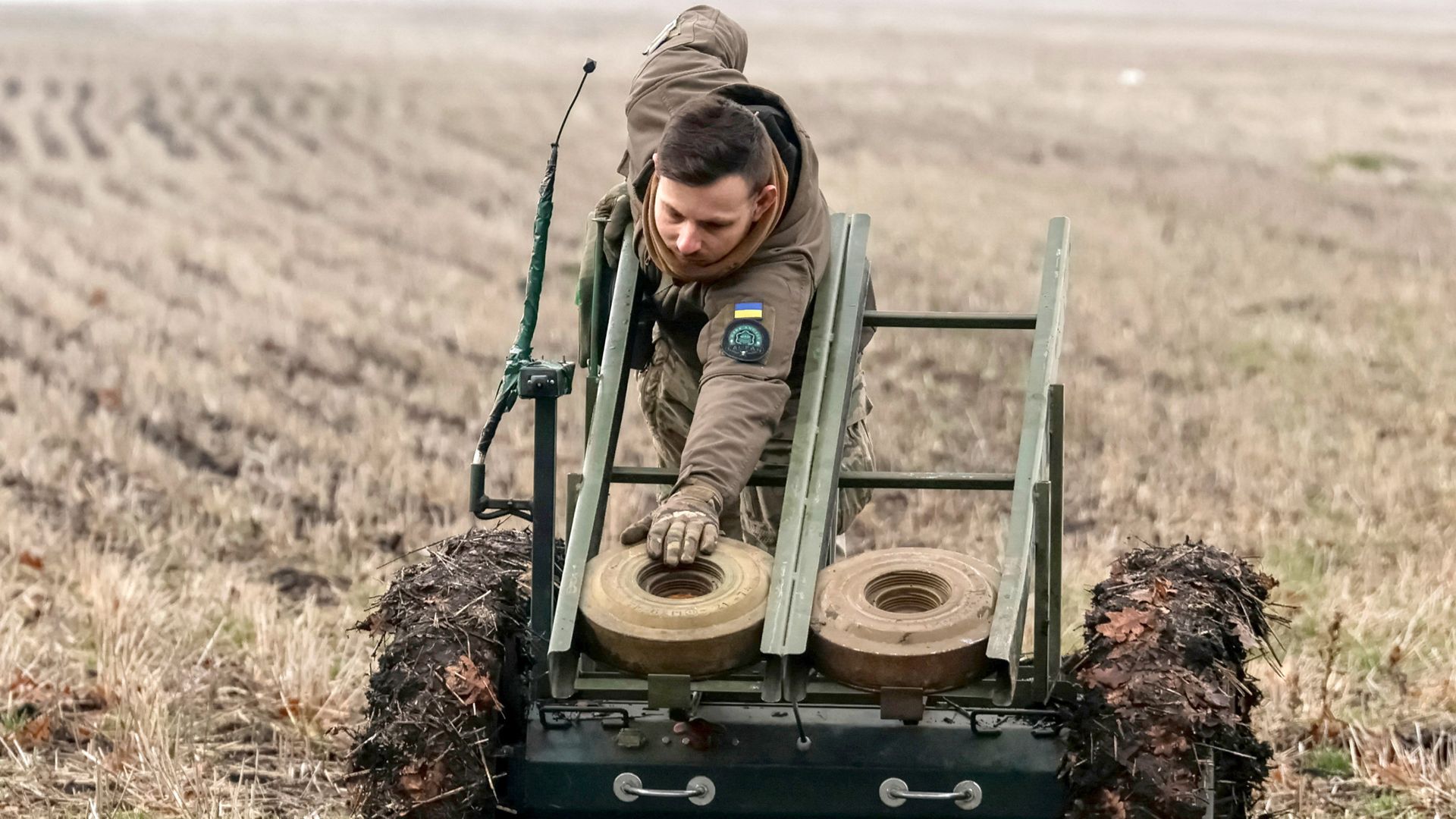 Growing calls for UK to withdraw from treaty banning landmines