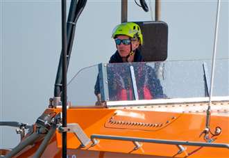 RNLI volunteer retires after 30 years service