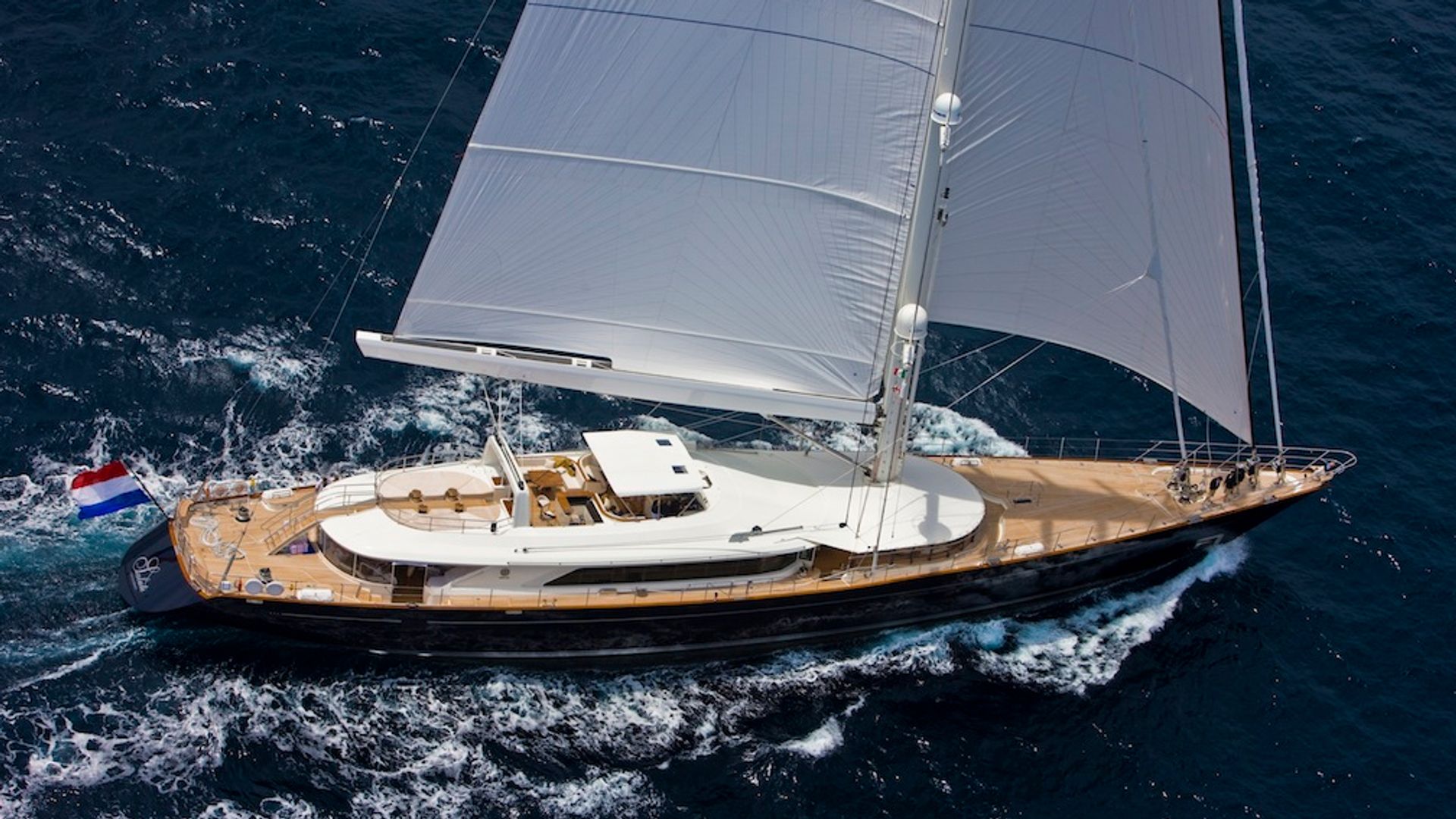 Diver dies during work to recover sunken Bayesian superyacht