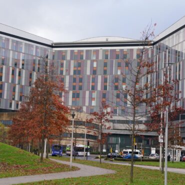 Armed police swarm hospital after ‘man enters with crossbow’