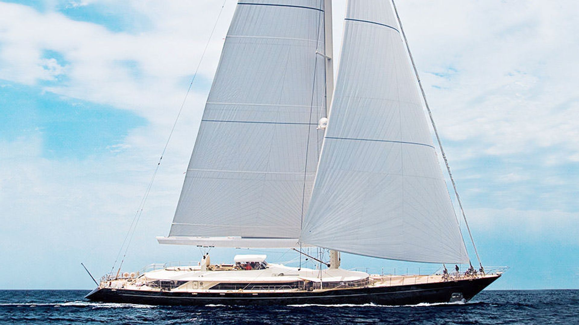 Crew of capsized Bayesian superyacht unaware of its ‘vulnerabilities’, says report