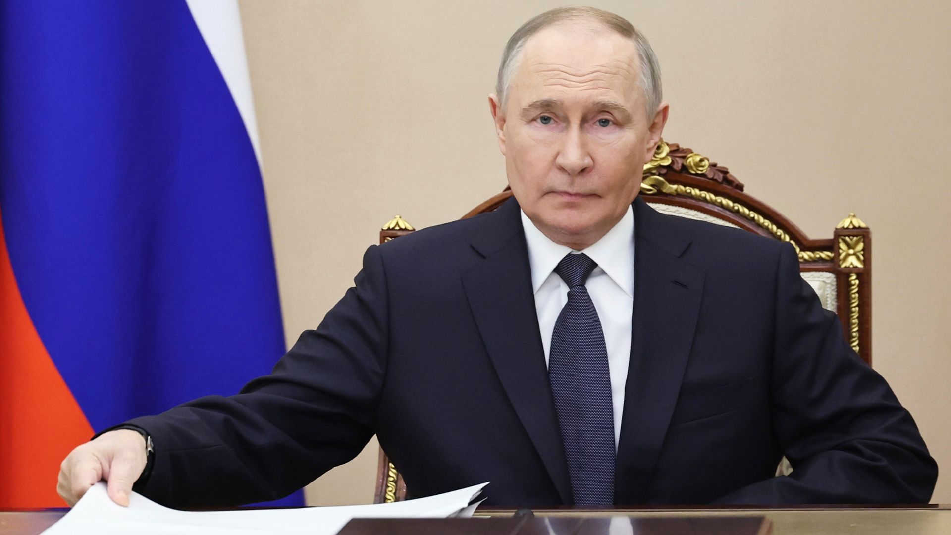Fresh UK sanctions on Russia announced – as Putin procrastinates on ceasefire talks