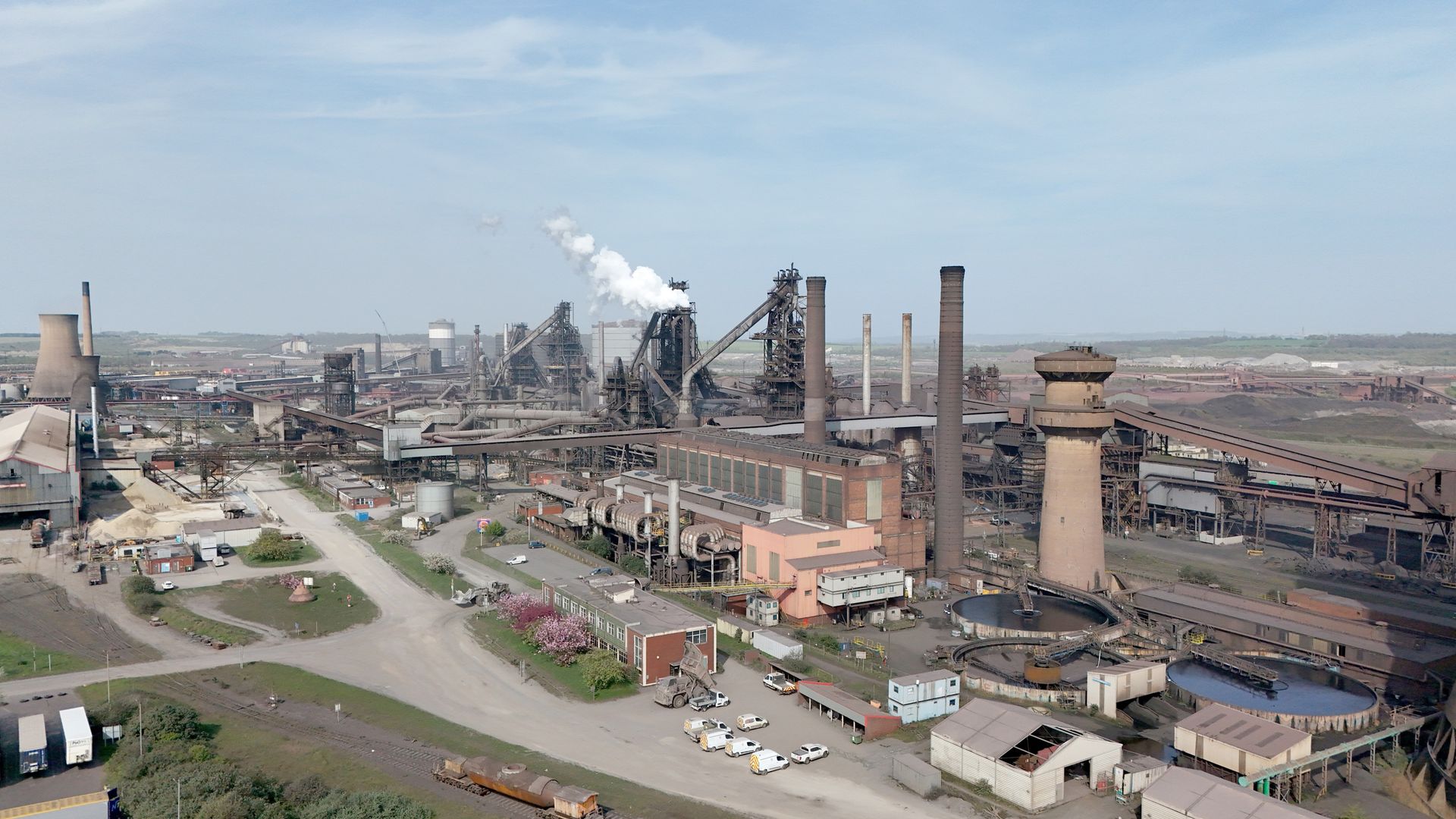 Reynolds discusses British Steel row with Chinese counterpart