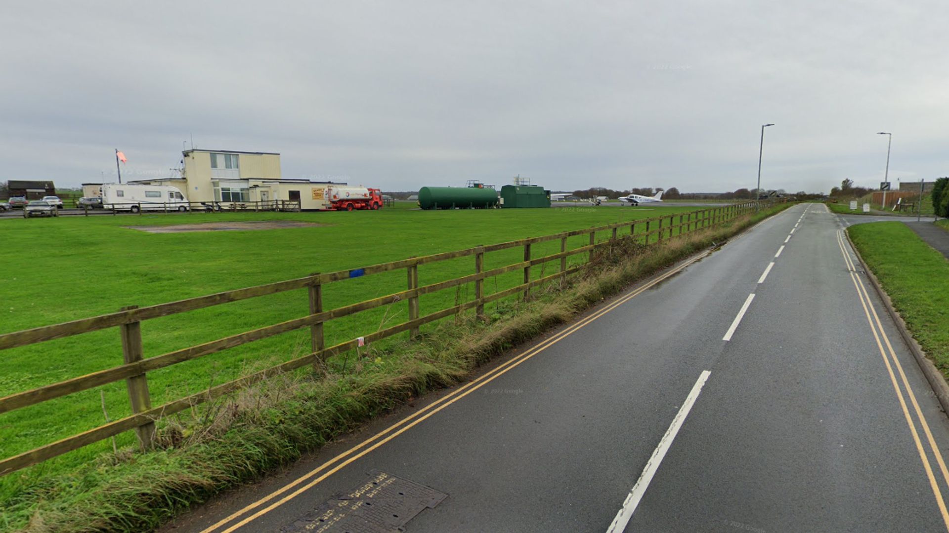 Two skydivers die in ‘tragic accident’ at Devon airfield