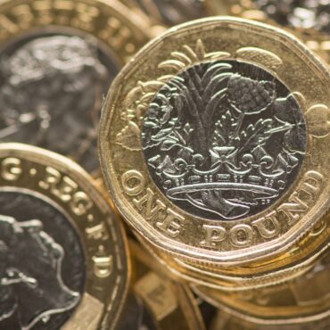 UK economy contracted sharply after Trump’s tariffs with record export fall