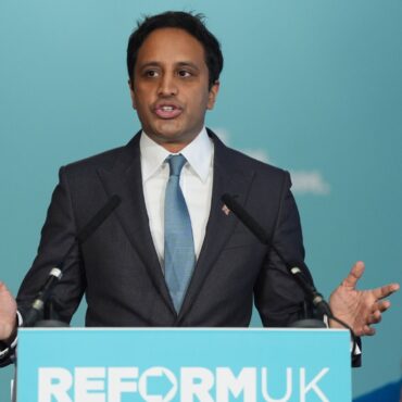 Why did Zia Yusuf resign?
