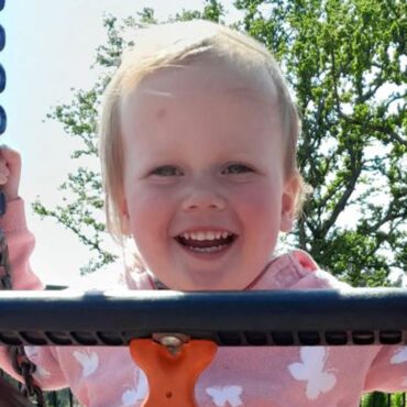 Mum pleads guilty to manslaughter of toddler who died after being found in pond