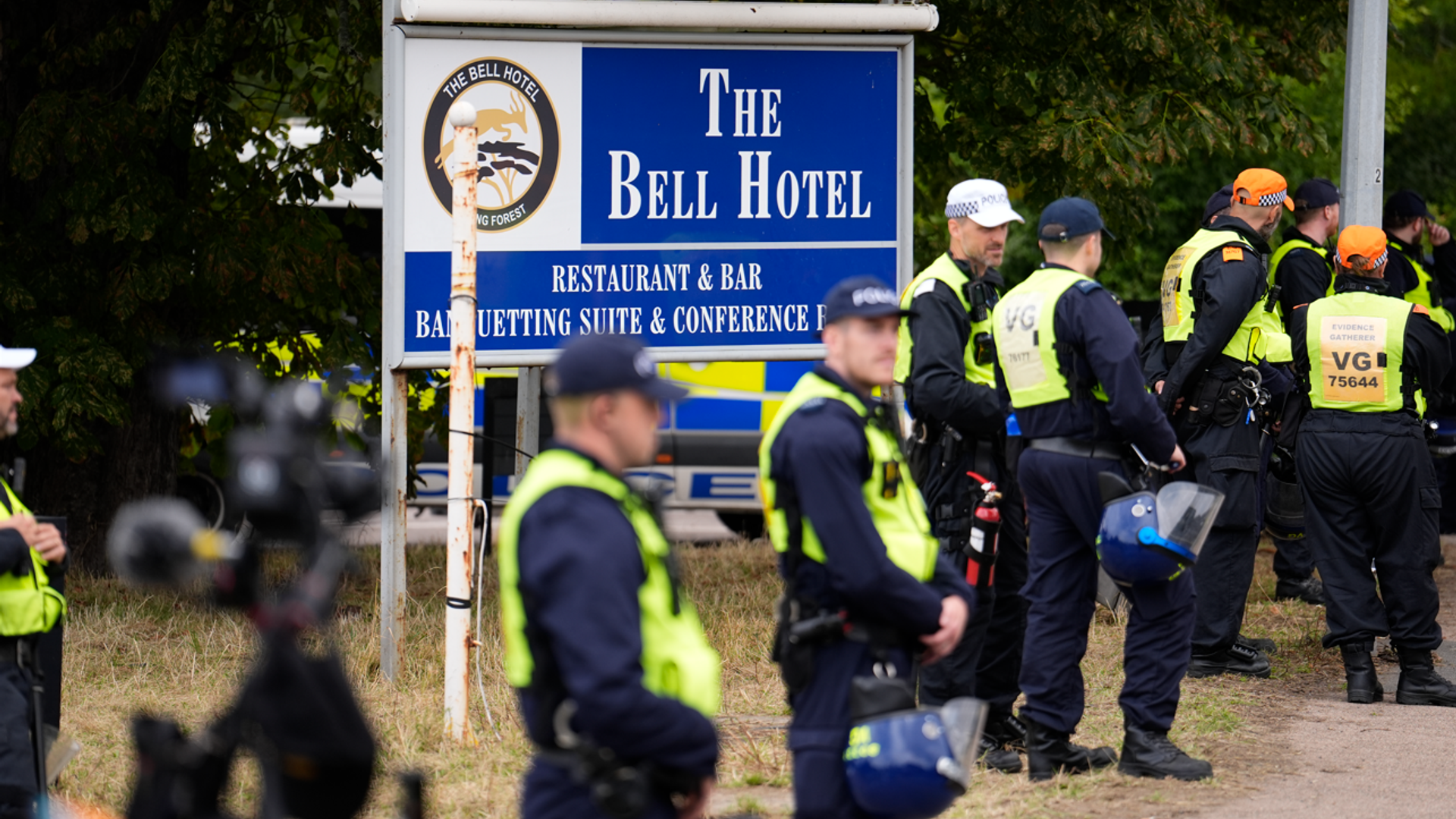 Epping leaders request meeting with home secretary over asylum hotel