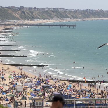 Week-long heat health alert issued for parts of England