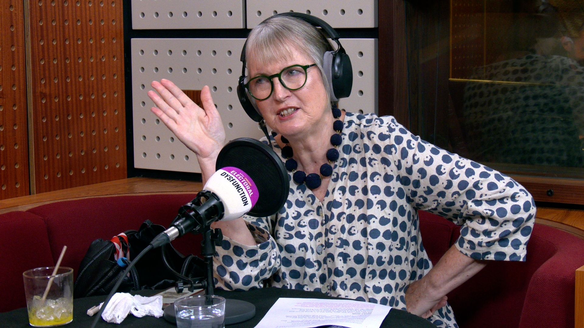 Govt ‘shadowy’ to reveal Rayner warning about social cohesion in ‘readout’, Harriet Harman says