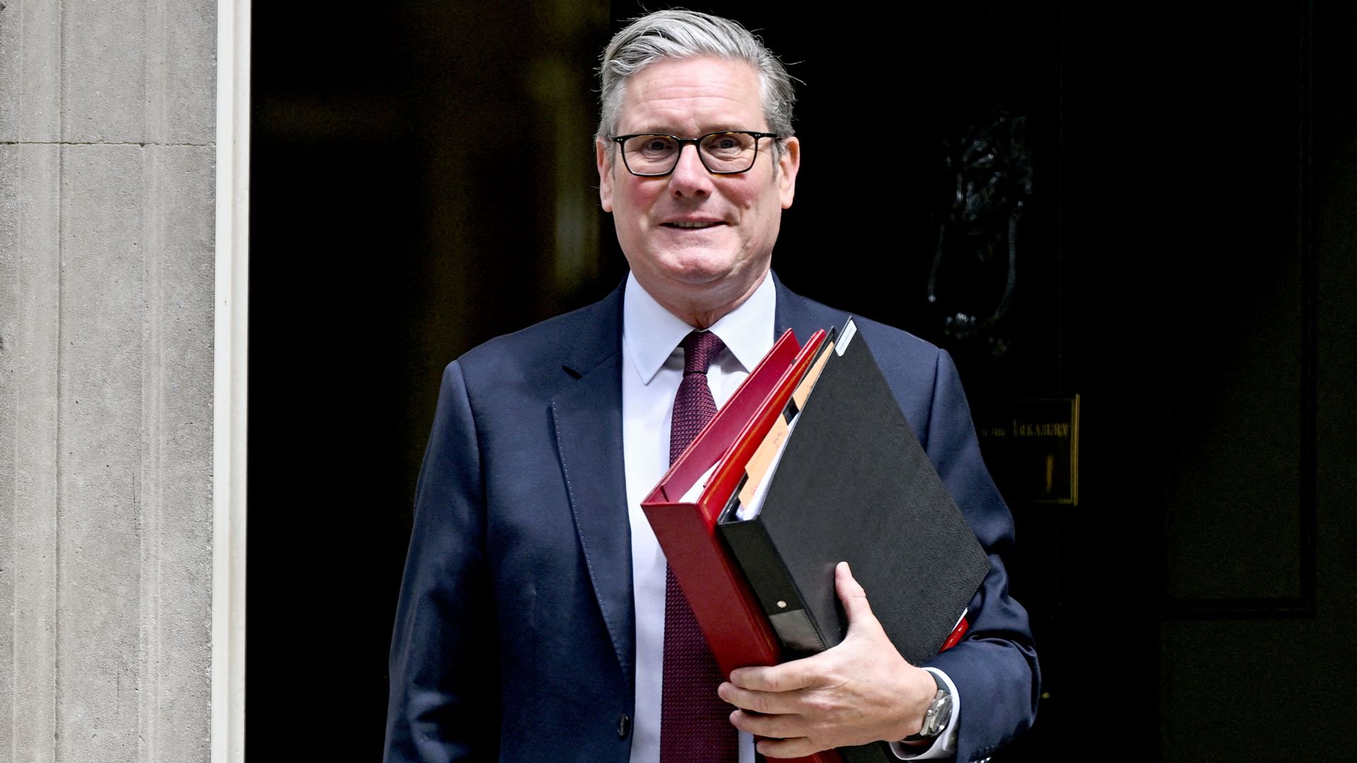 Labour MPs form new group as they urge PM to focus on living standards