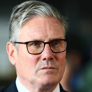 Just 25% of public think Starmer will win next election – with welfare row partly to blame