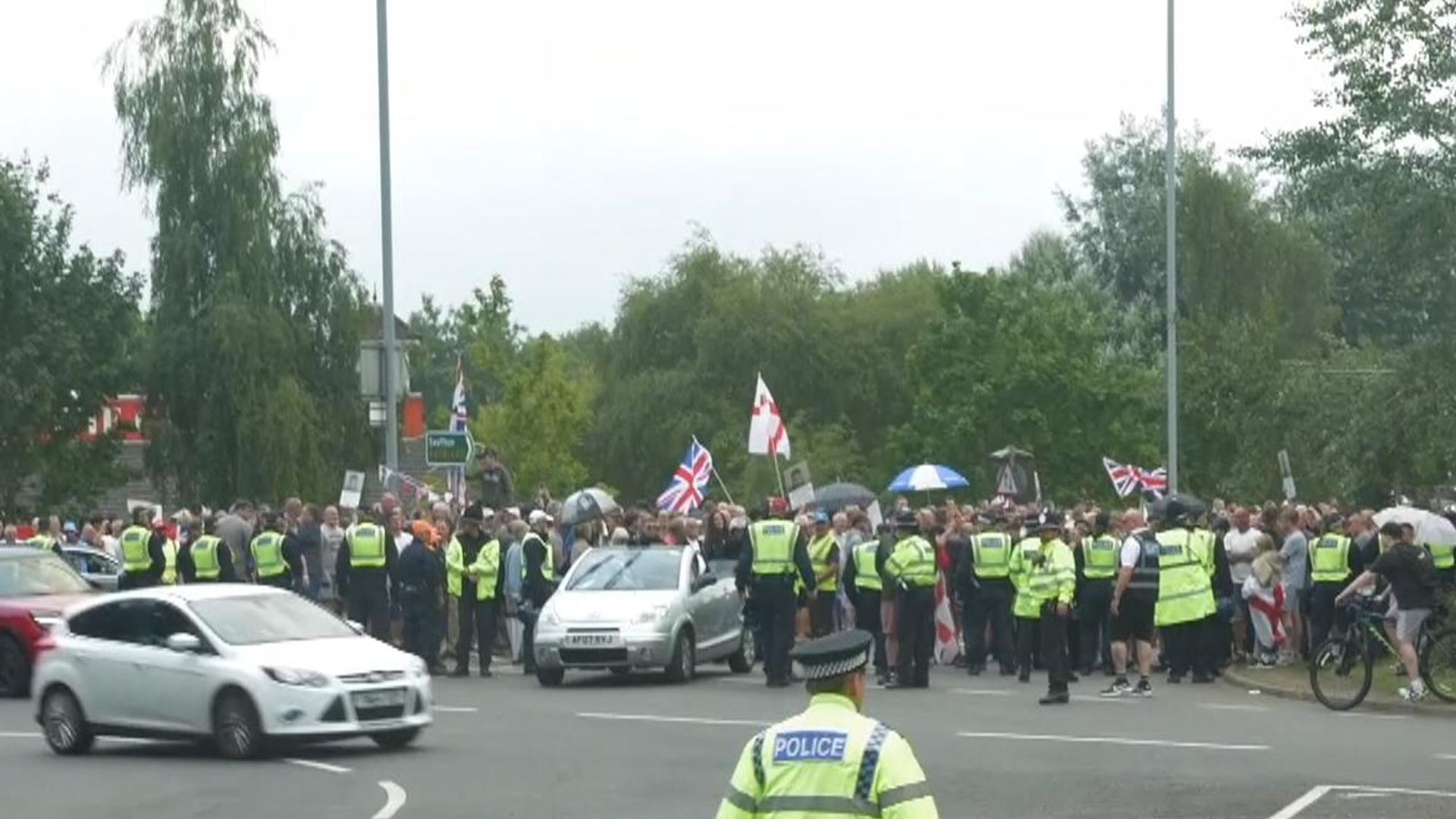 There seems no end in sight to asylum hotel protests – as five intense minutes by a roundabout proved