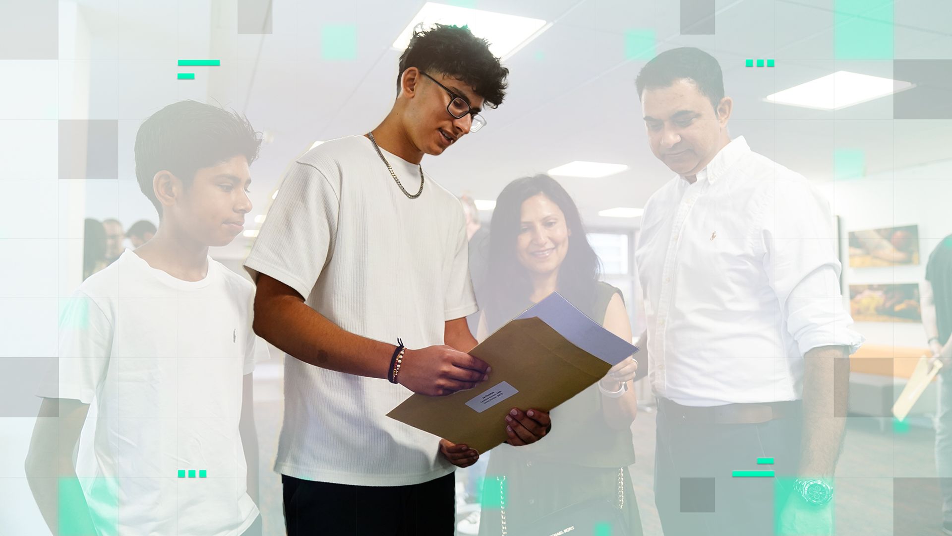 A-level results show deepening inequality despite vows to tackle attainment gaps