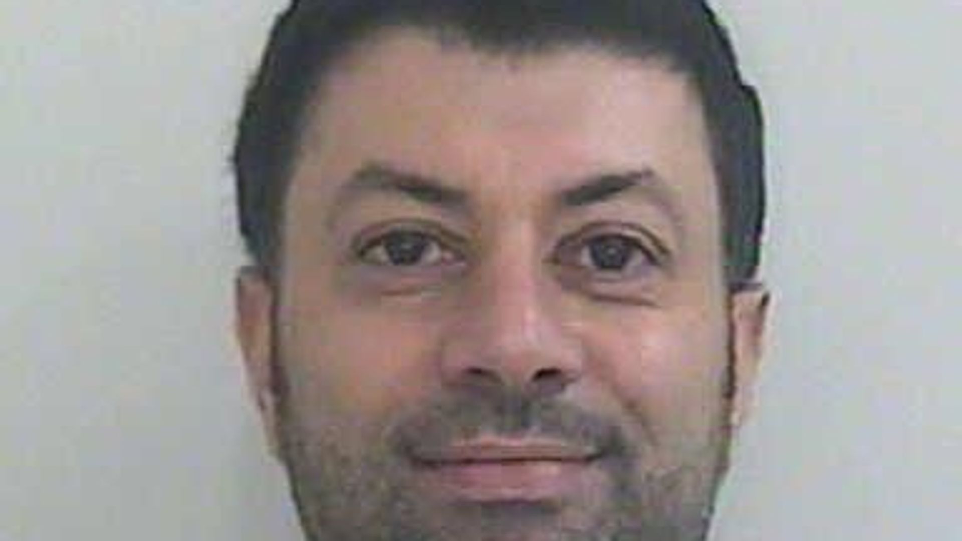 Fraudster from UK living in Dubai to lose £90m property empire and Ferrari