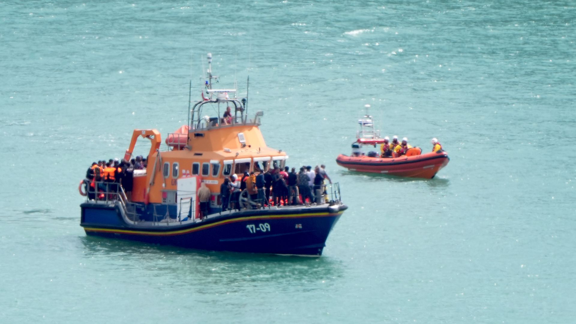 £100m border security boost – as govt vows ‘major crackdown’ on people smuggling gangs