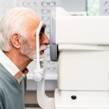 Over 70s face driving ban if they fail new compulsorily eye tests