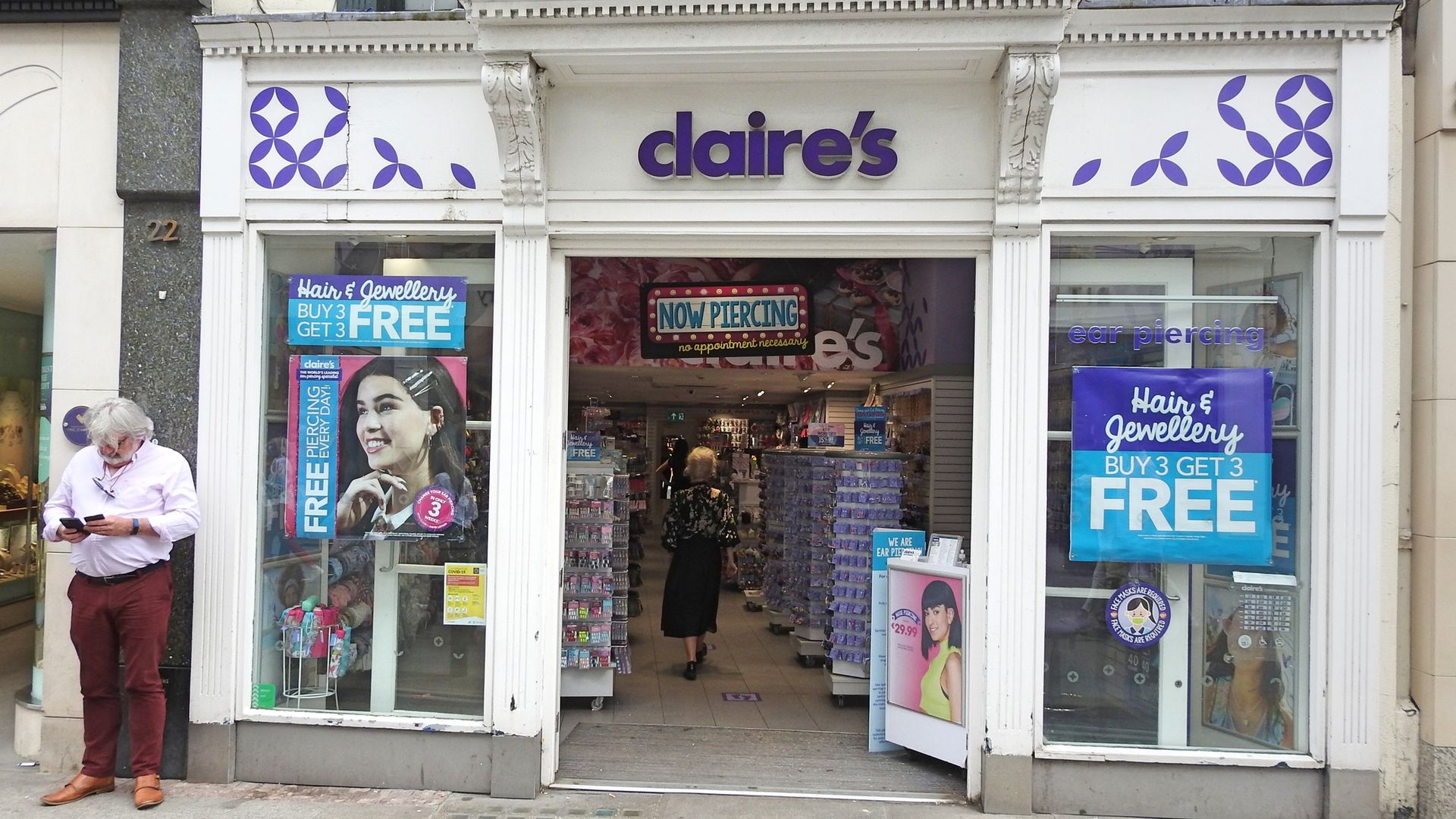WH Smith buyer Modella leads race to snap up Claire’s UK chain