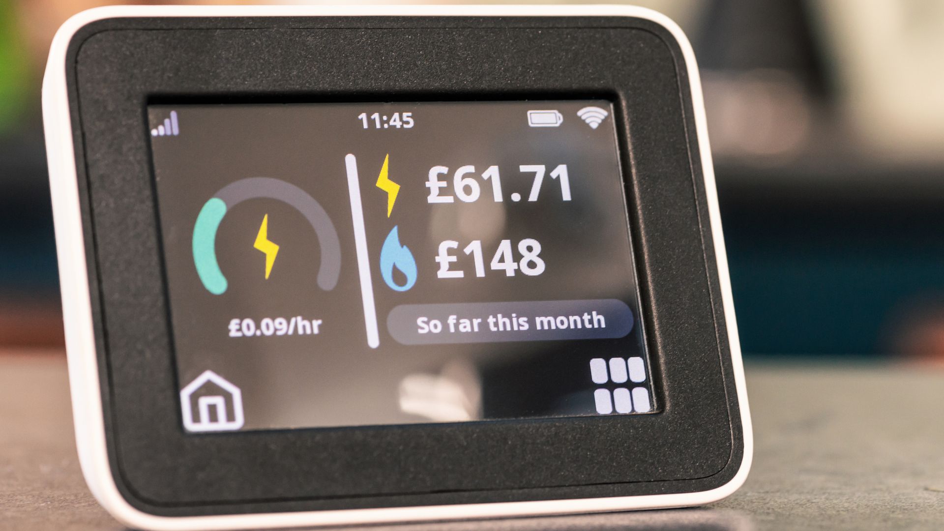 All energy suppliers to offer lower standing charge tariff by January, regulator plans