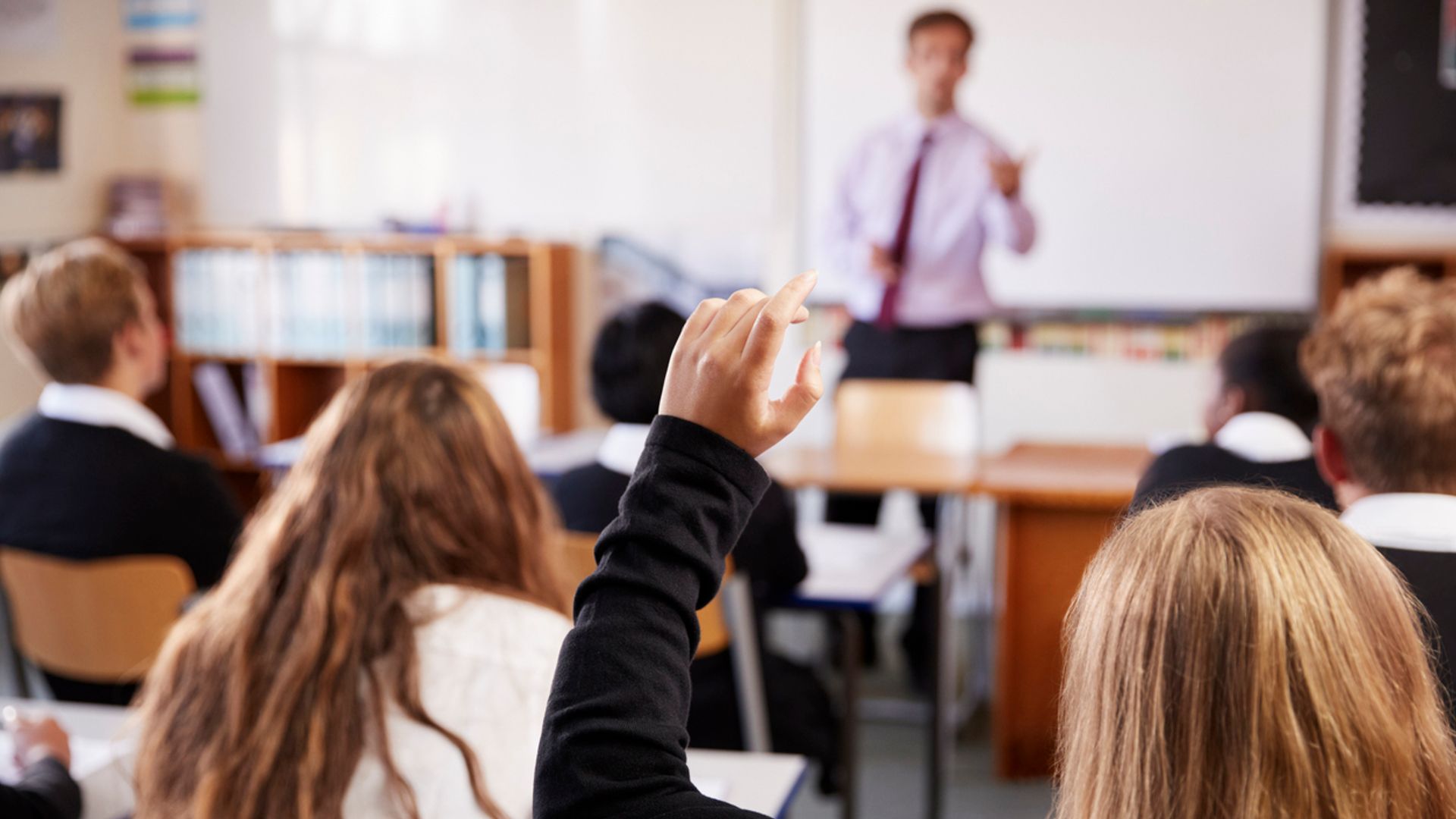 We’re expecting too much of our schools, says teaching union