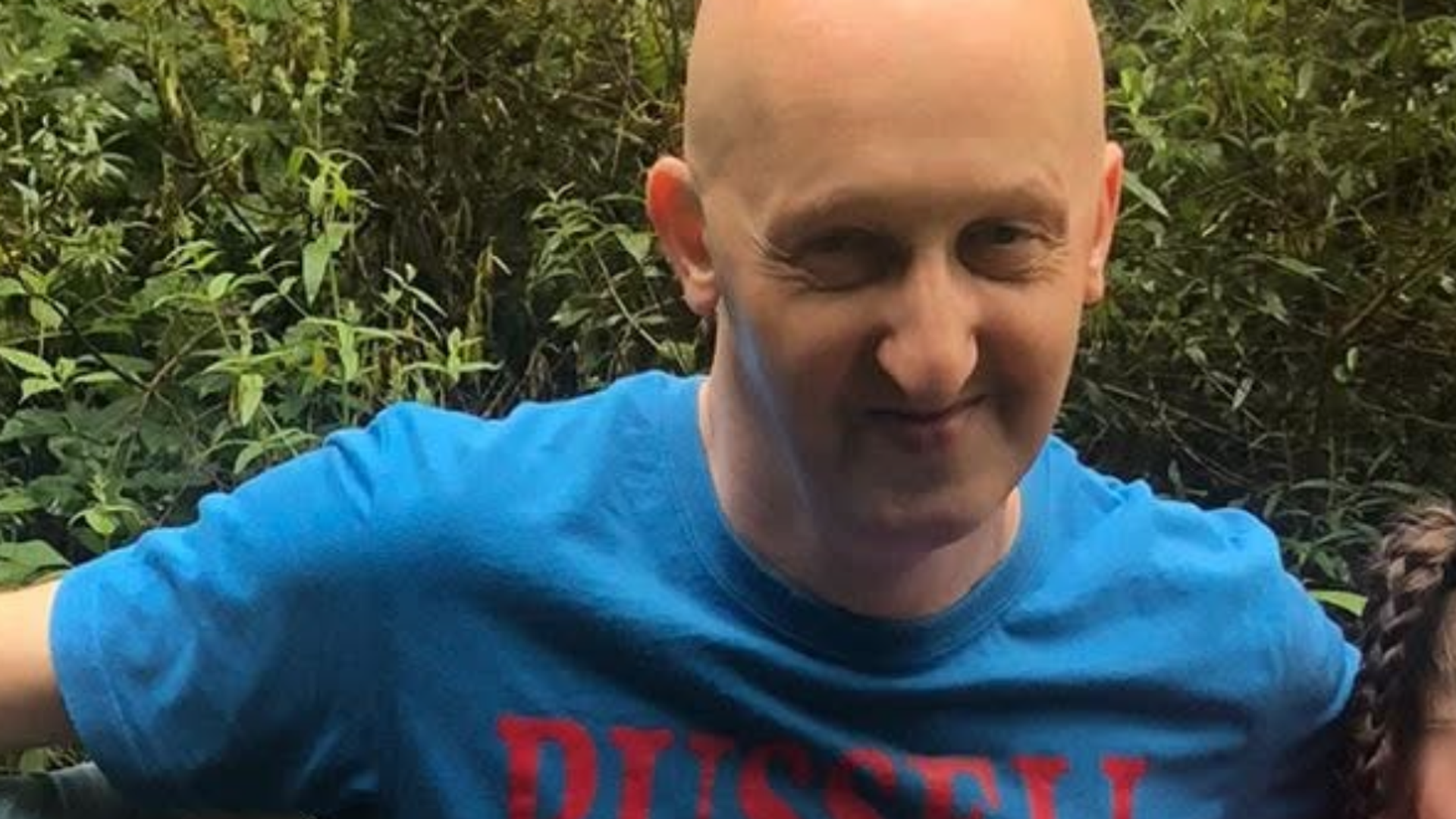 ‘Hero’ shot dead by accident was holding synagogue doors to block attacker, rabbi says
