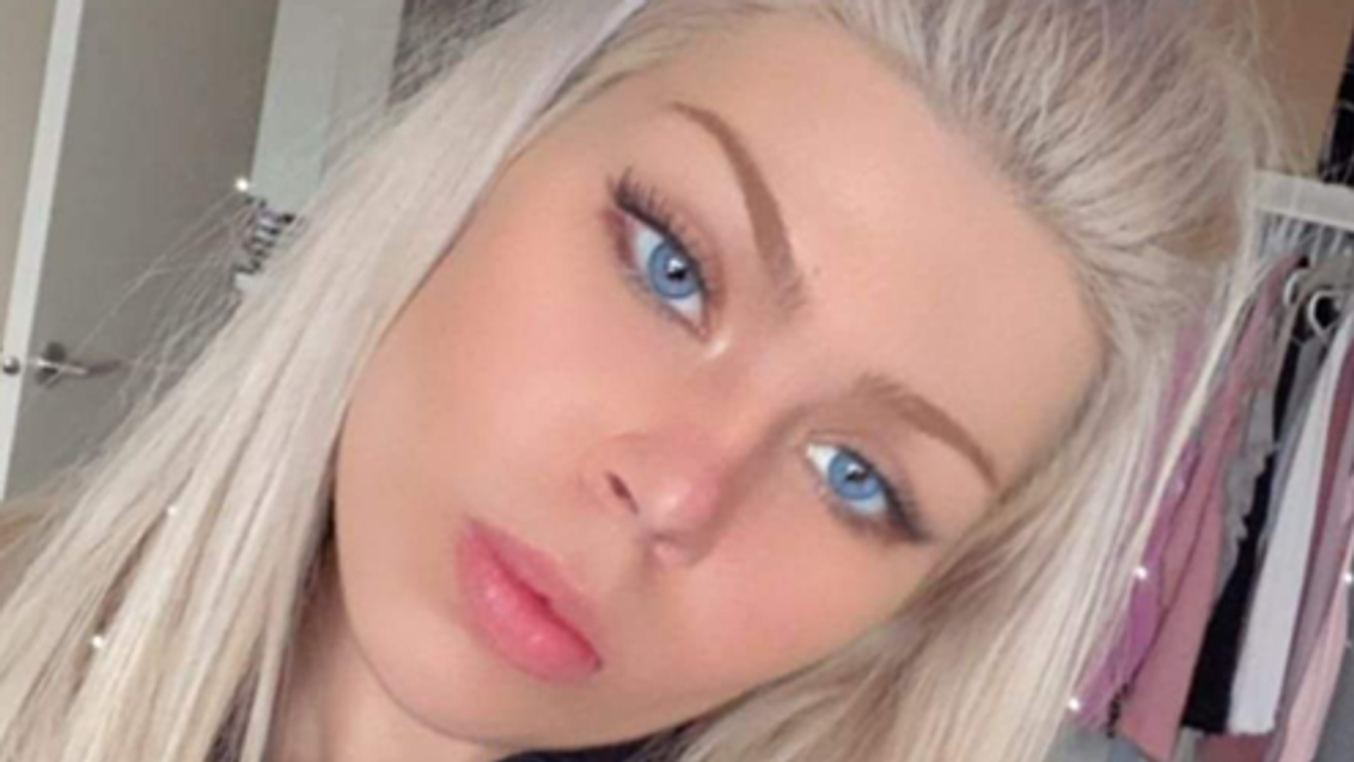 Man who murdered girlfriend in hot tub jailed for life