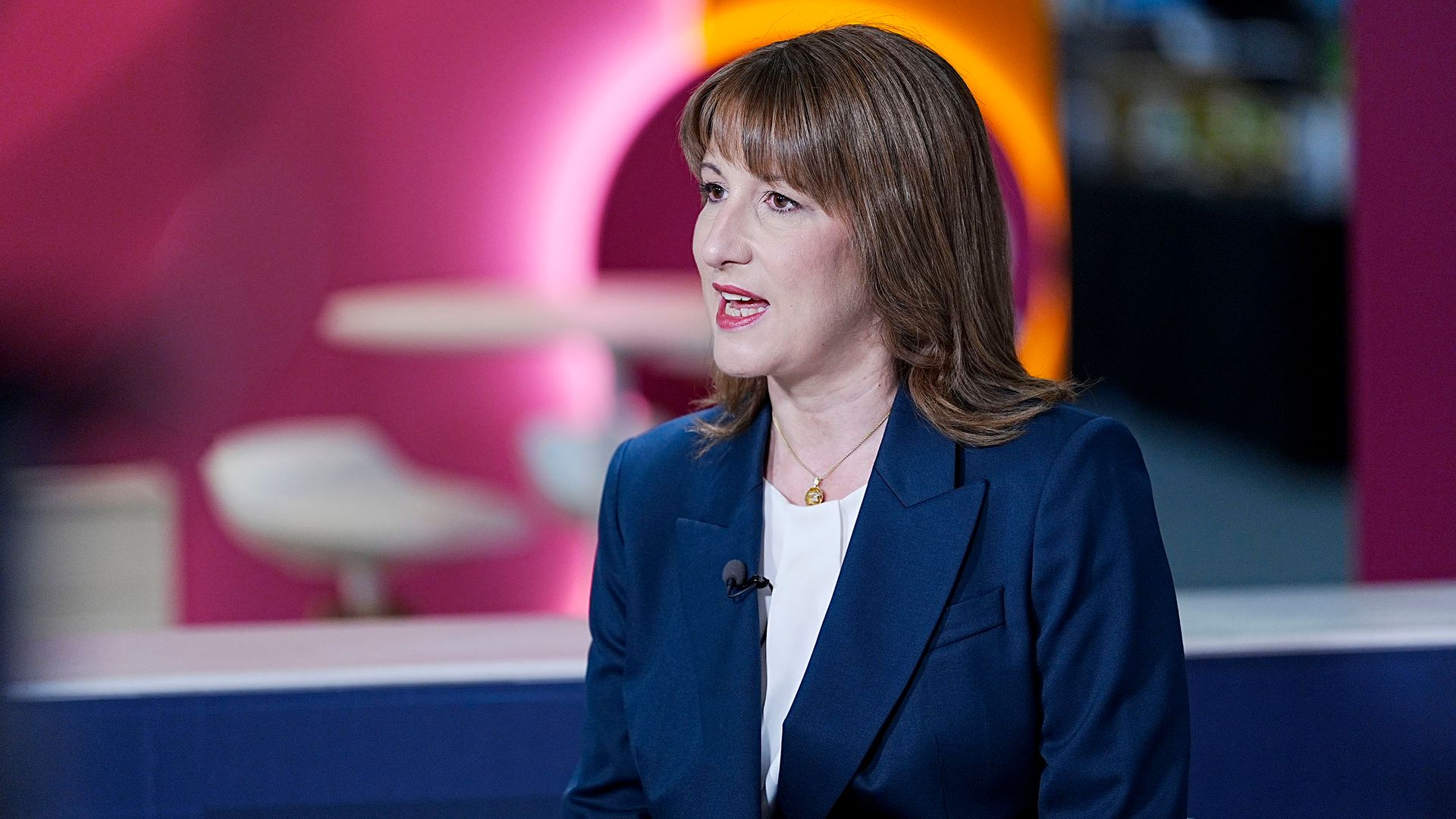Reeves seeks outsider to run Britain’s banking watchdog