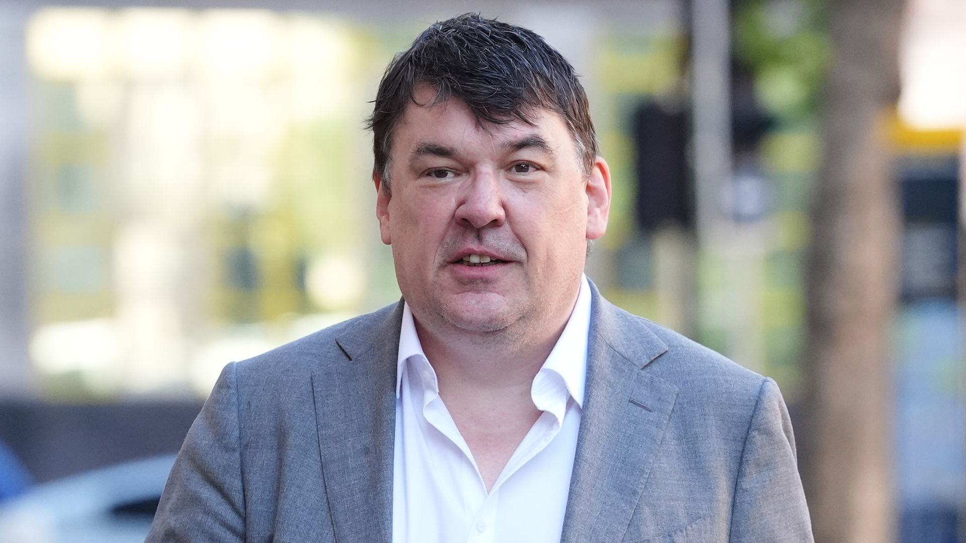 Police should focus on ‘tackling real crime’, No 10 says, after Met halts non-crime hate probes