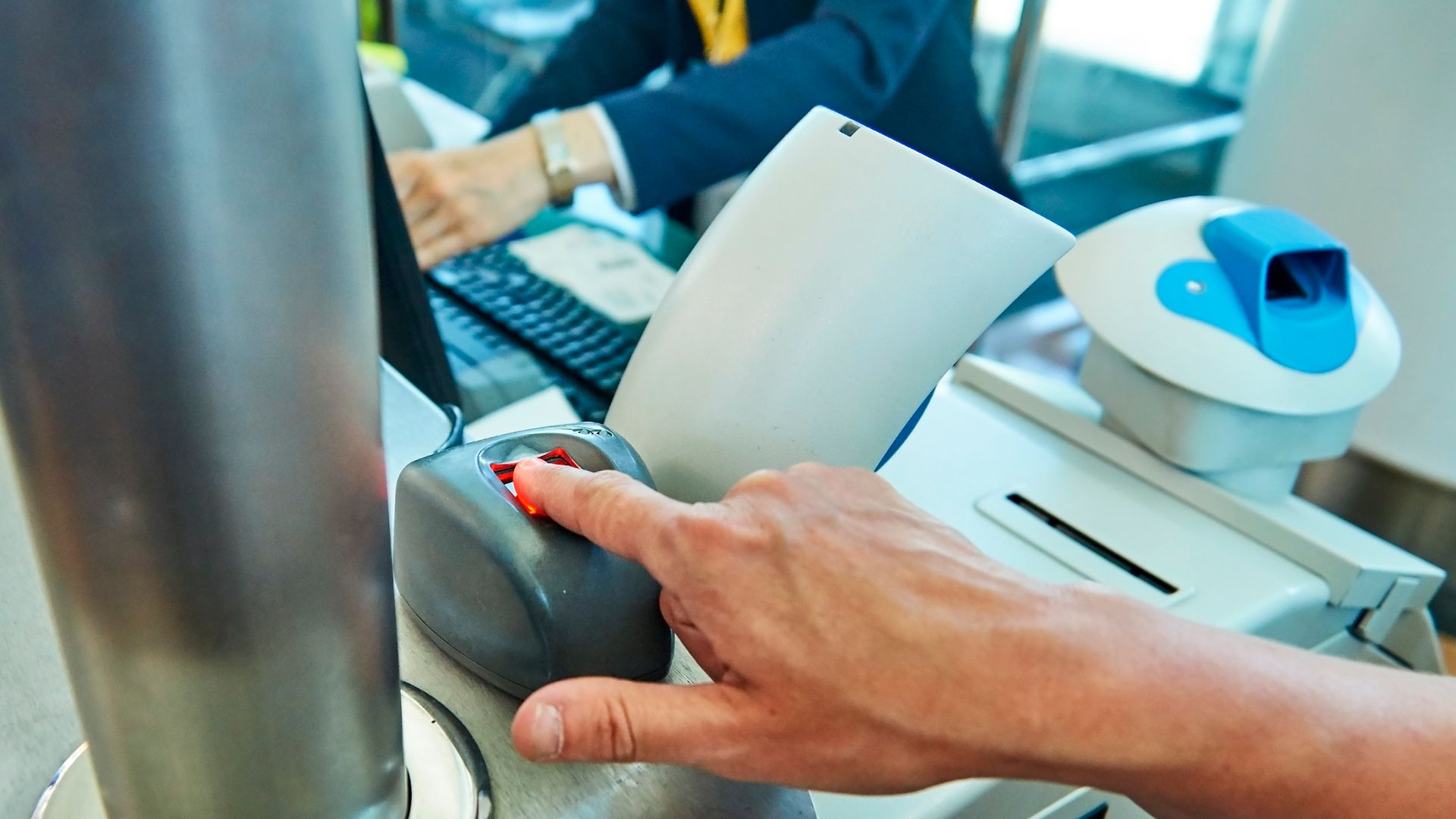 Here’s what EU’s new entry-exit system means for British travellers