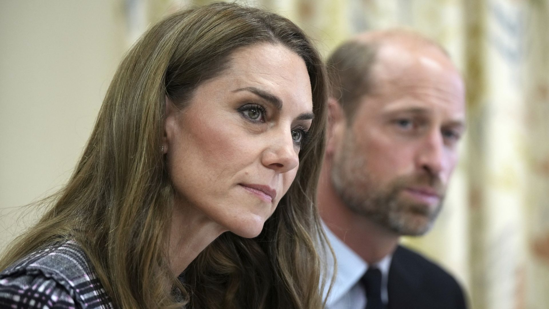 Phones creating ‘epidemic of disconnection’ in families, says Kate