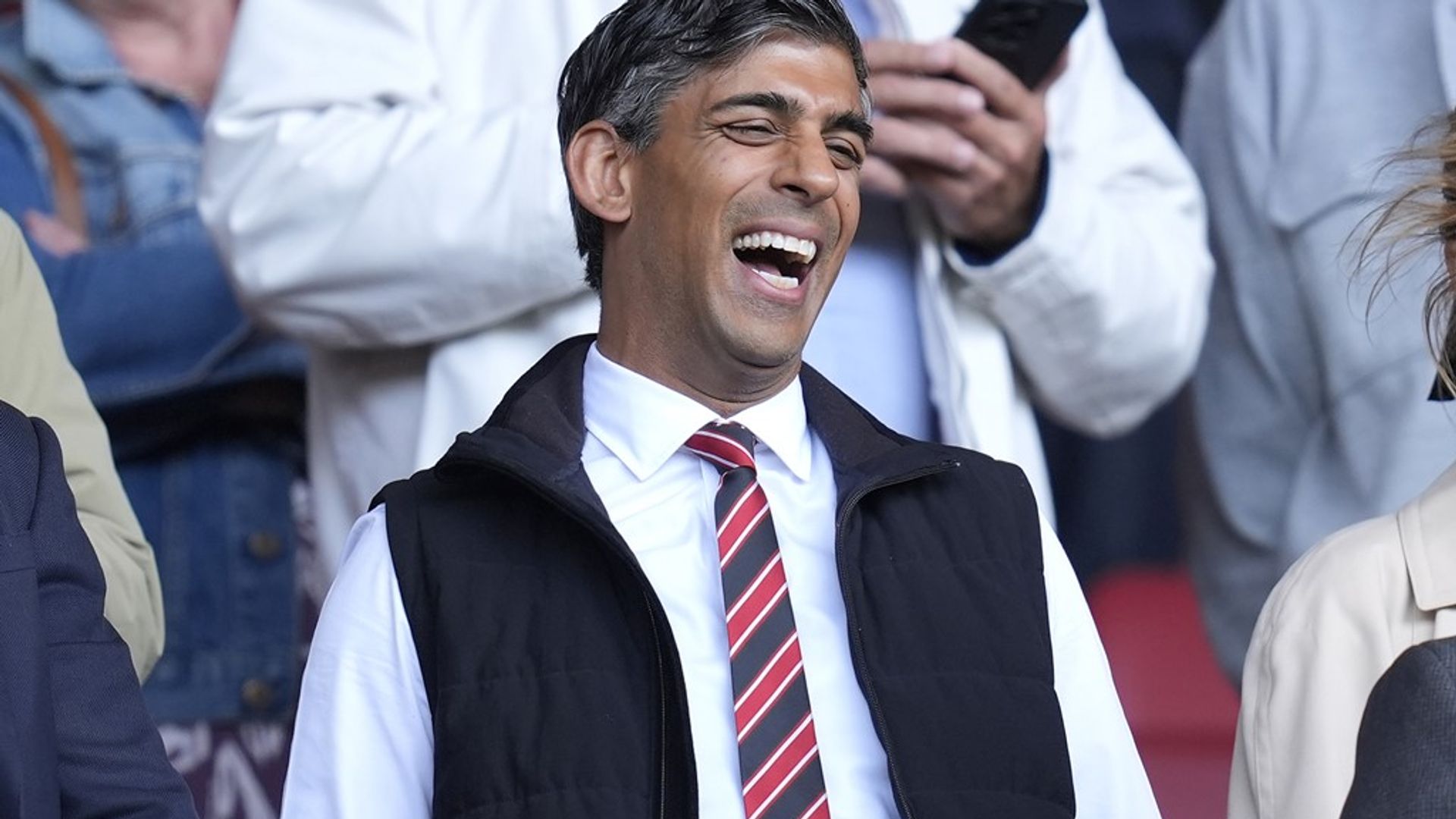 Rishi Sunak hired as a senior adviser by Microsoft – but given stern warning