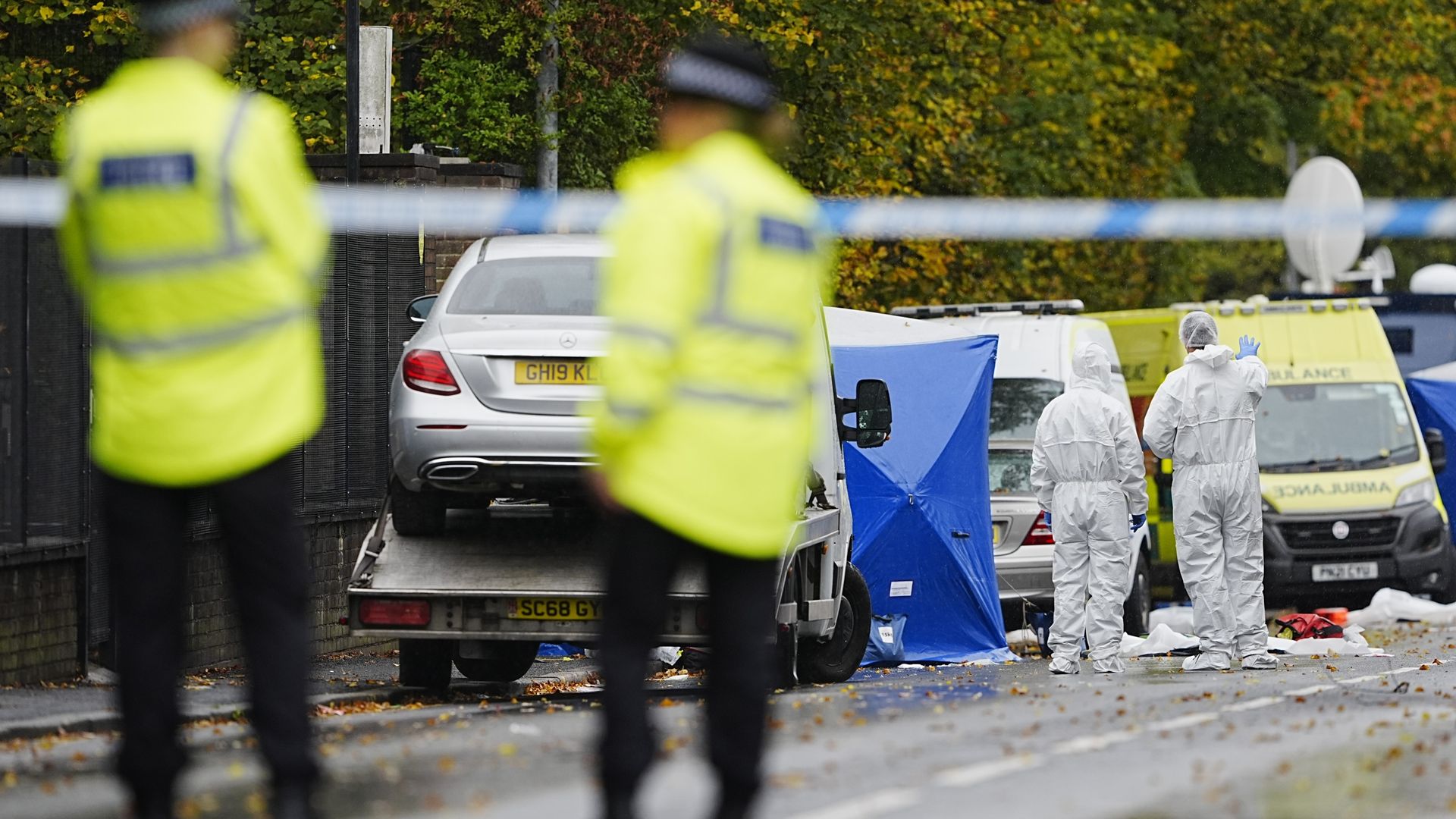 Police given extra time to question four arrested over synagogue terror attack