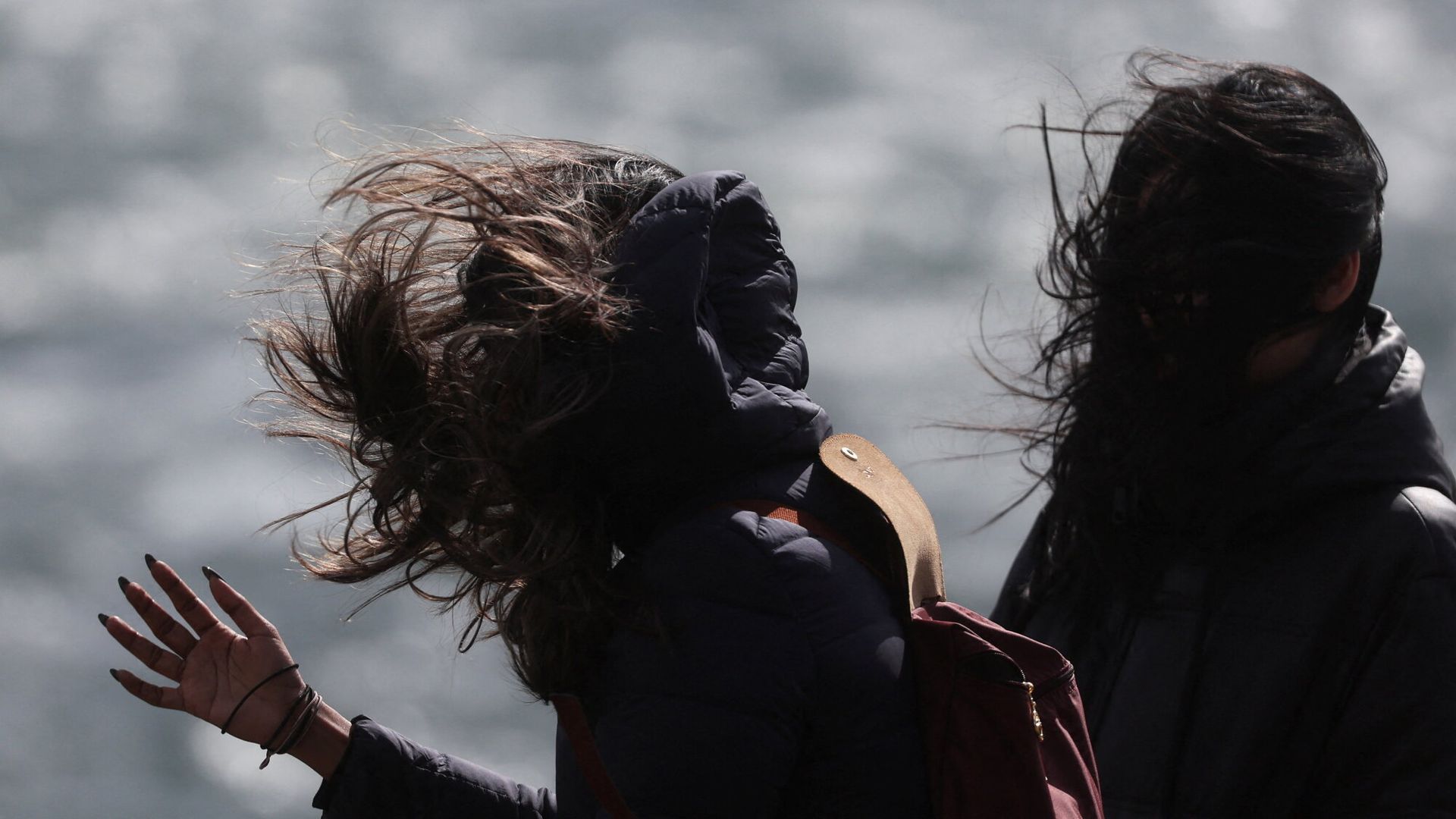Heavy rain and 75mph winds to batter parts of UK – as weather warning issued