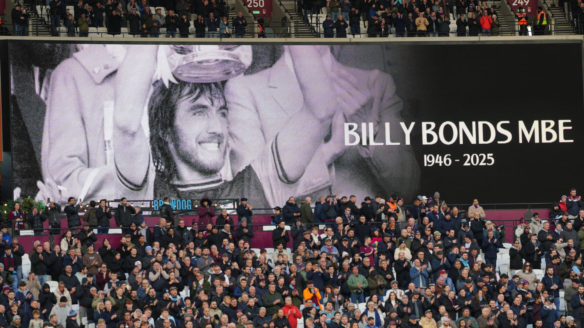 Former West Ham captain and manager Billy Bonds dies