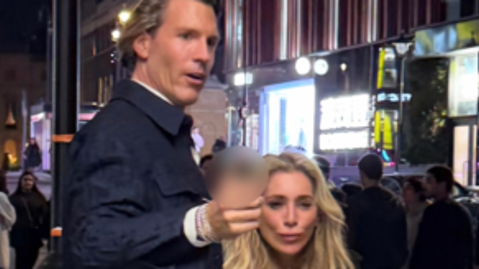 Image released after woman racially abused and assaulted at Tube station