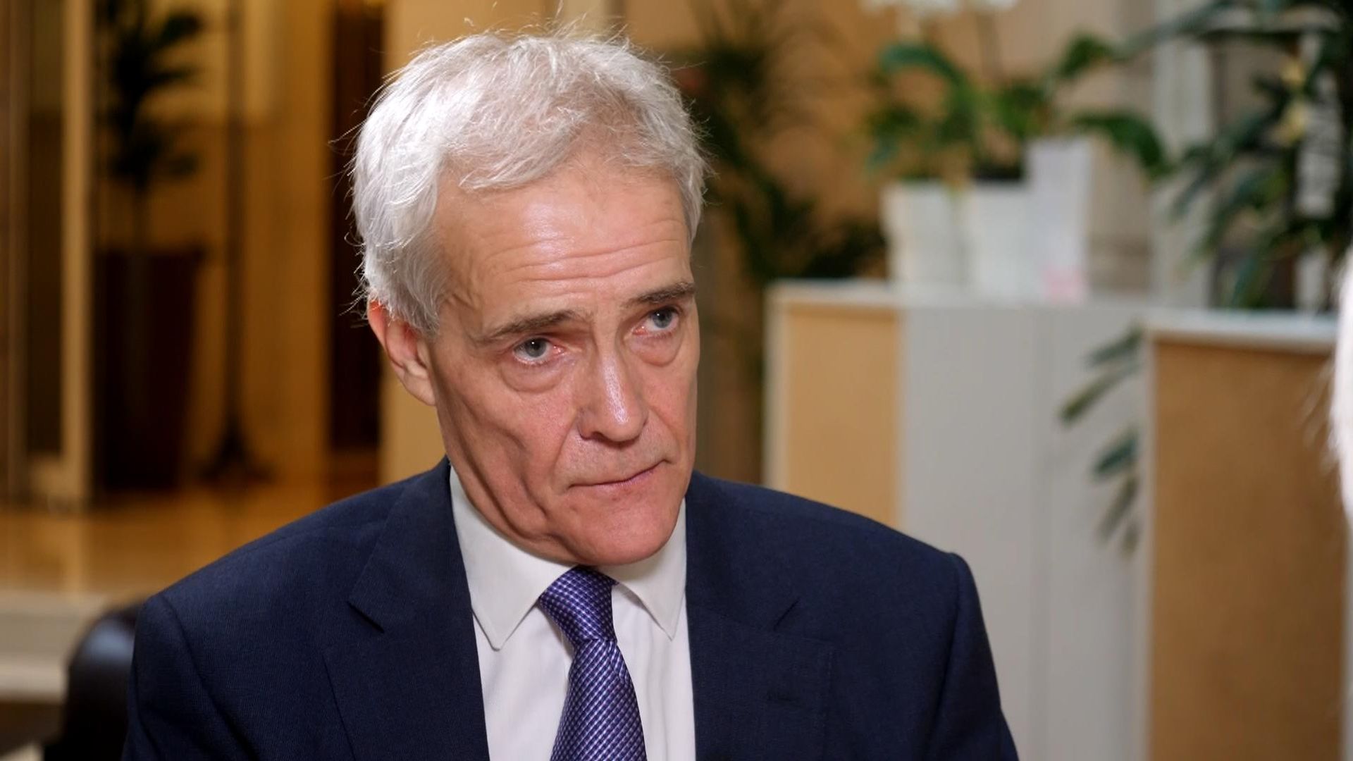 Prison release mistakes ‘symptom of system close to breaking point’, says prisons inspector