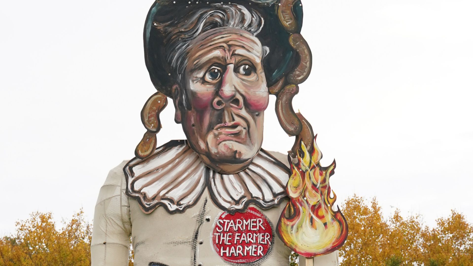 Giant effigy of Sir Keir Starmer unveiled ahead of town’s Bonfire Night celebrations