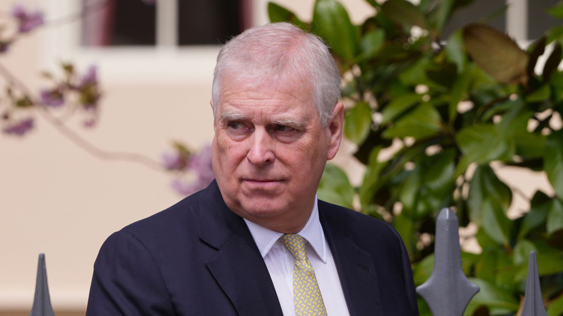 What do people in Sandringham think of Andrew Mountbatten Windsor moving there?