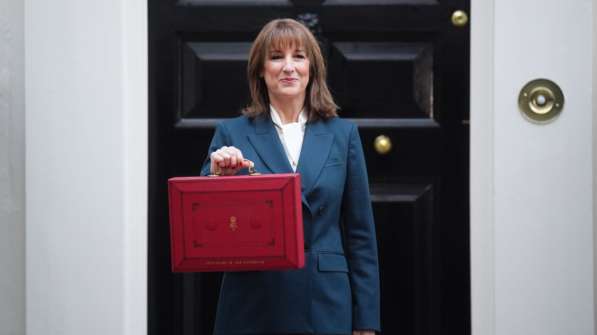 Budget 2025: Reeves fighting claims she ‘lied’ about deficit