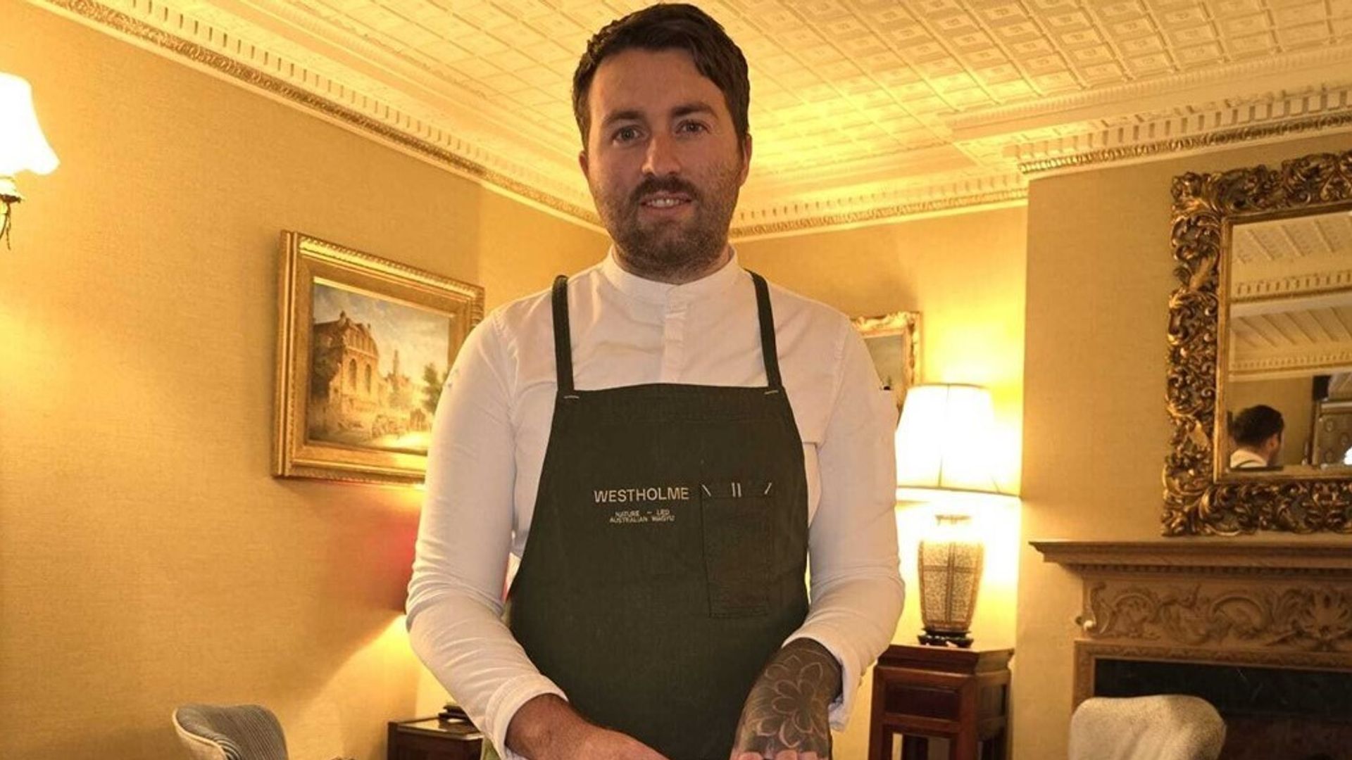 ‘I’m a head chef – this is what you should tip and one thing I hate that some customers do’
